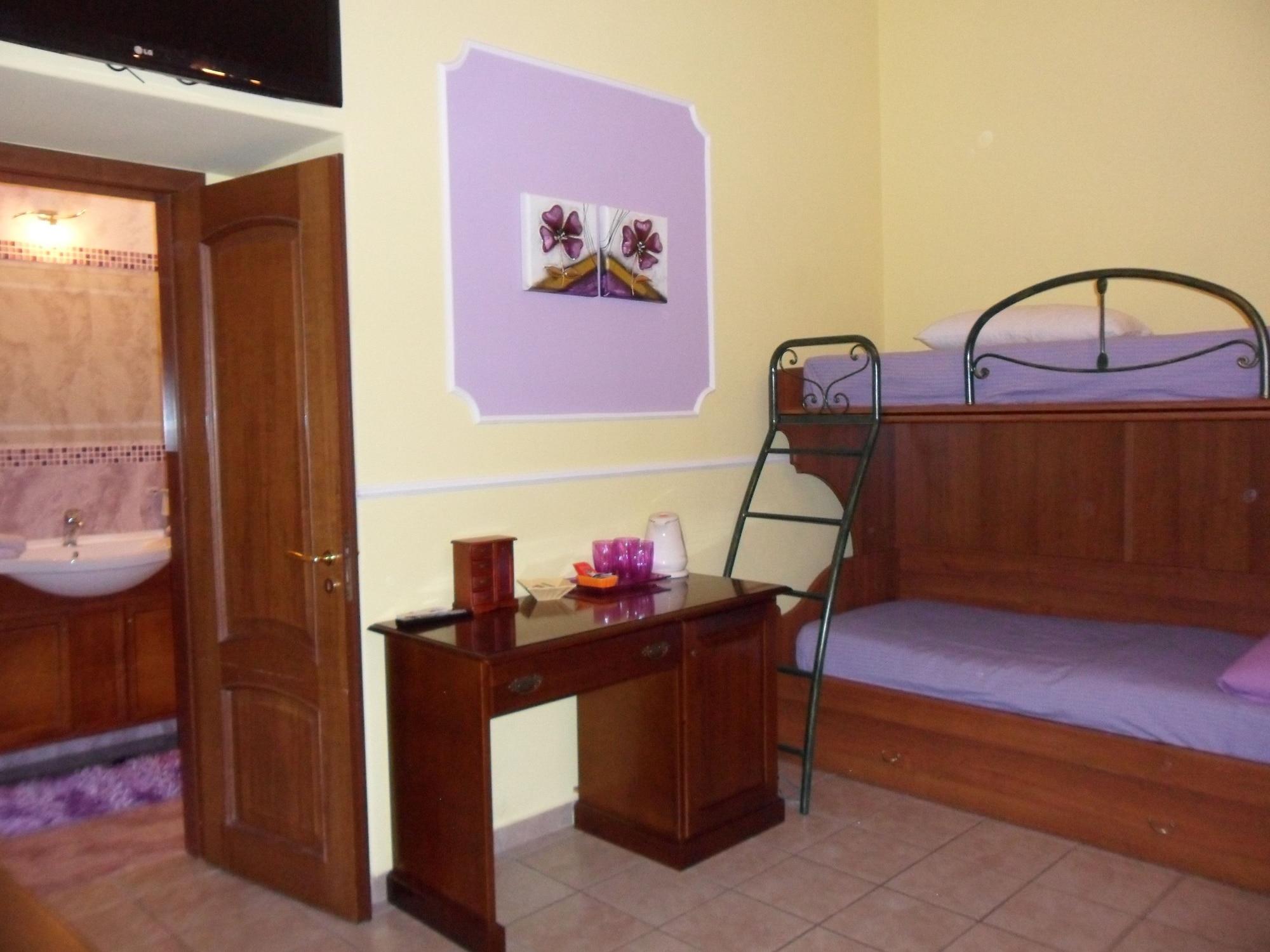 Del Corso Naples