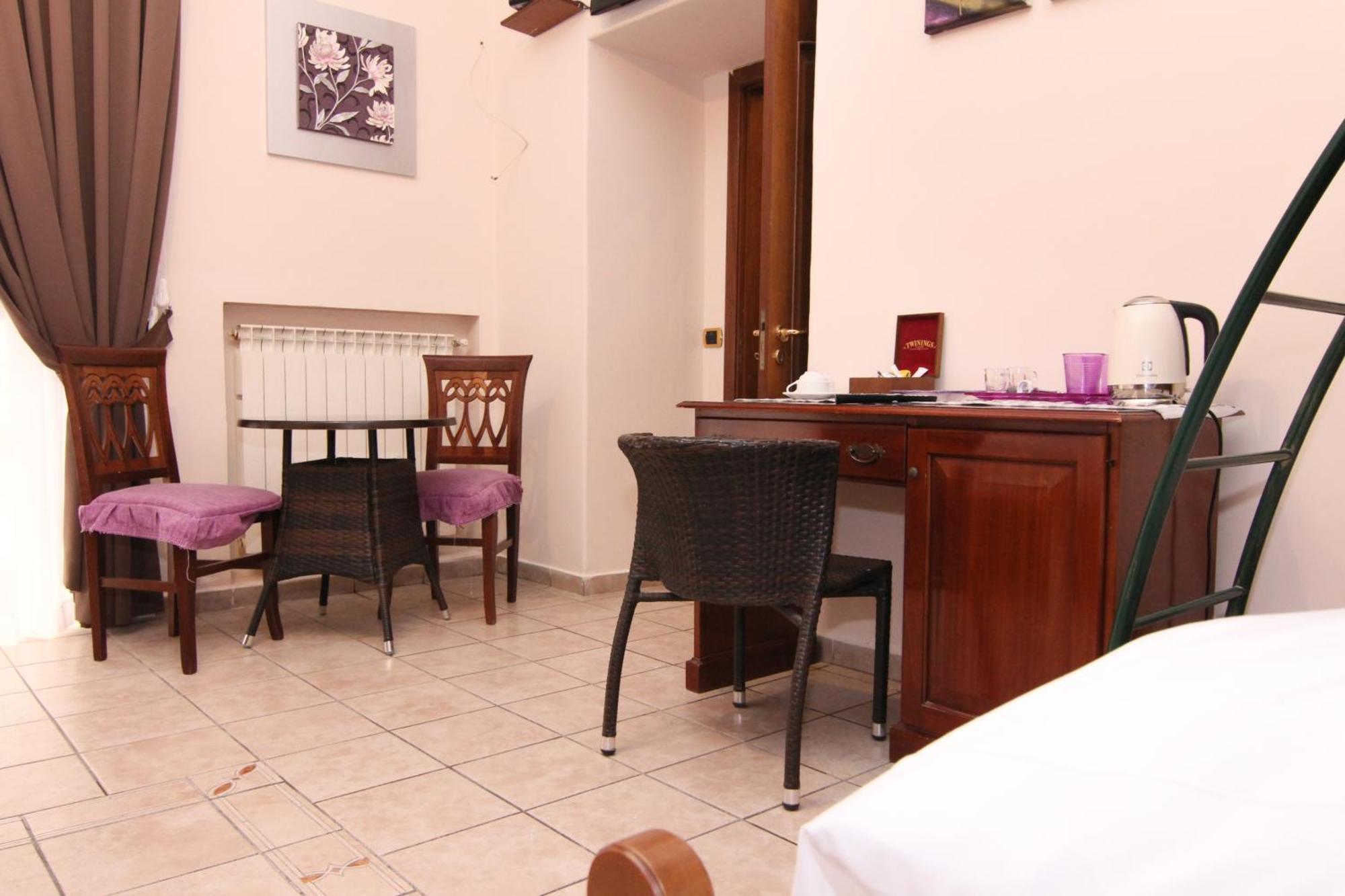 Del Corso Couette-café Naples