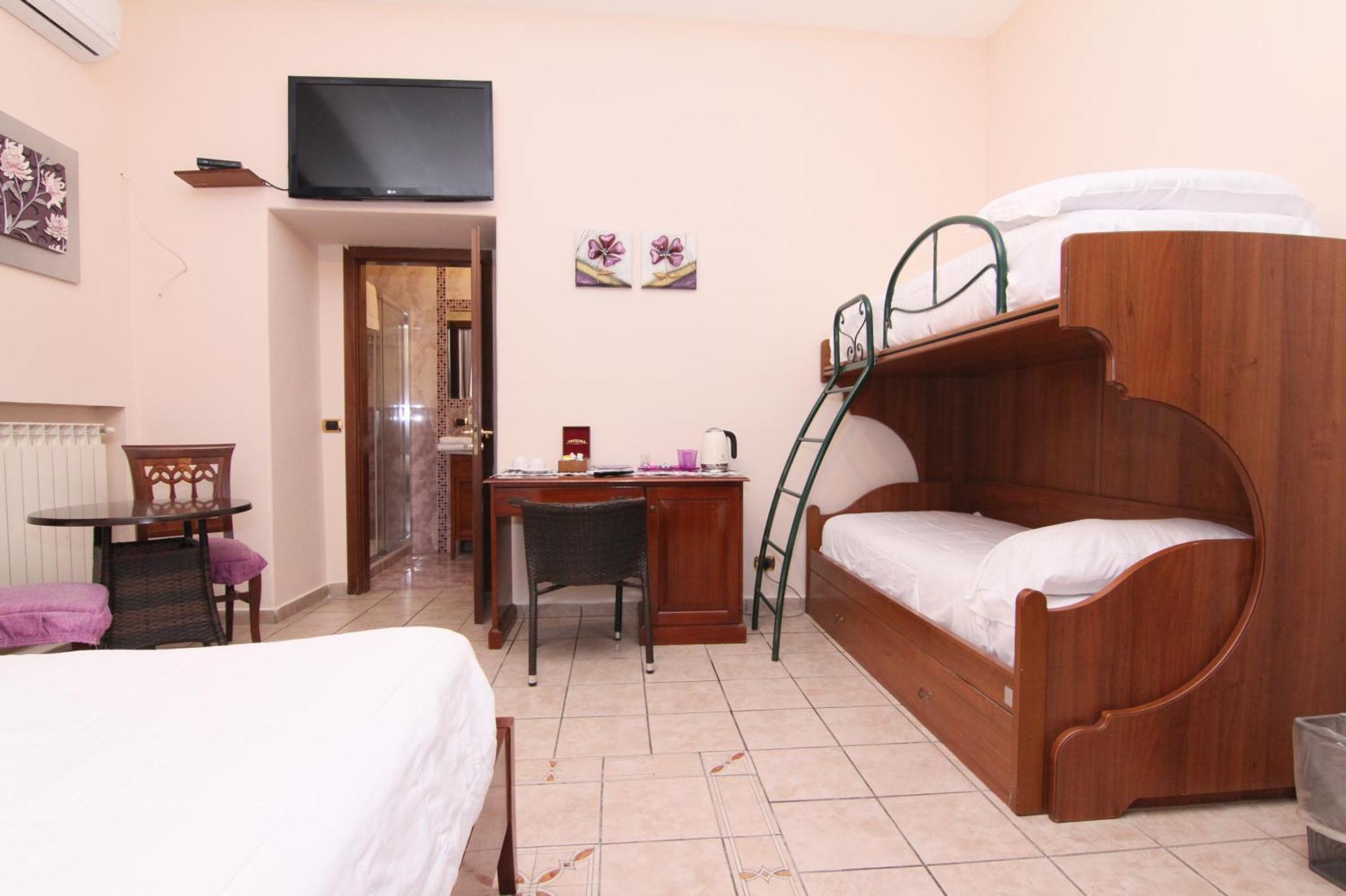 Del Corso Naples