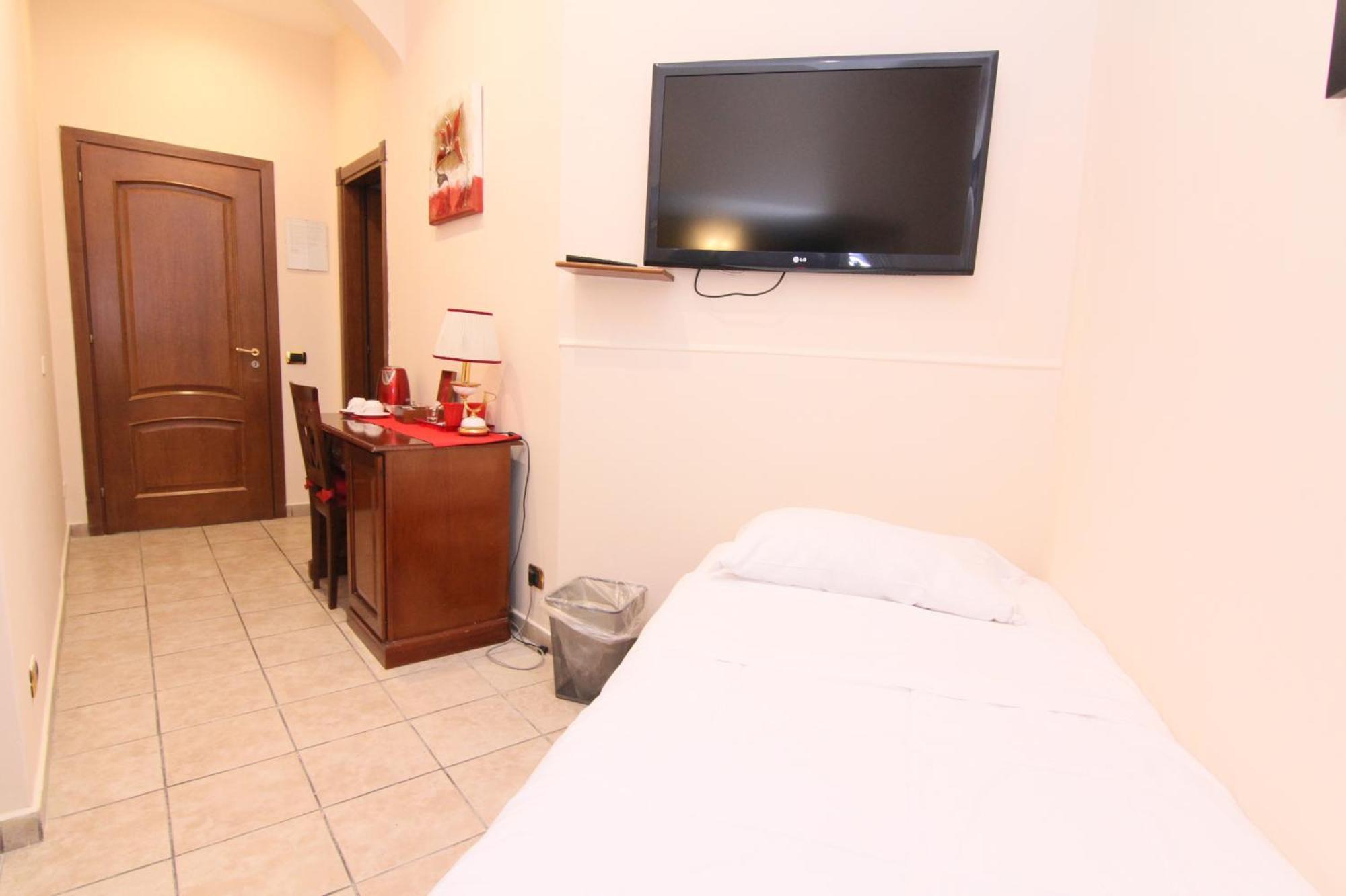 Del Corso Naples