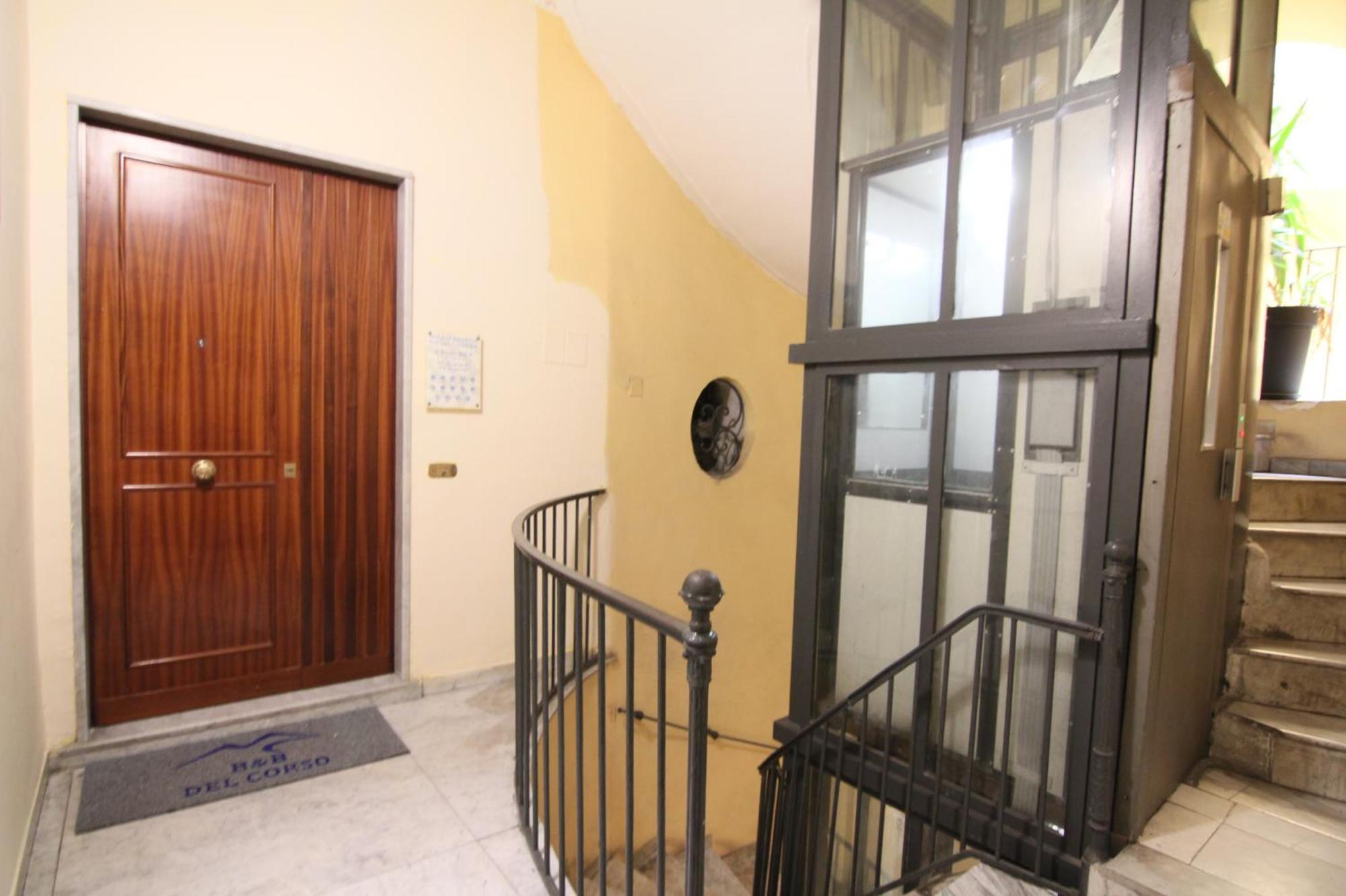 Couette-café Del Corso 2*